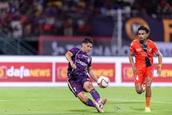 ഷൂട്ടൗട്ട് മുന്നില് കണ്ട് മലപ്പുറം ആ മാറ്റം വരുത്തി, ഇഞ്ചുറി ടൈമില് രാഹുല് രാജുവിന്റെ തീയുണ്ട, ഫോഴ്സ കൊച്ചിക്ക് നാടകീയ ജയം