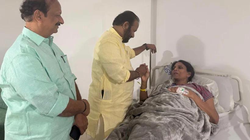 ആർ ശ്രീലേഖ ആശുപത്രിയിൽ ചികിത്സയിൽ; രാജിവയ്ക്കില്ലെന്ന് ബിജെപി