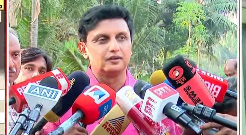 സിഎംആർഎൽ – എക്സാലോജിക് കേസ് : മുഹമ്മദ് റിയാസിന്റെ സുഹൃത്തുക്കളെ ചോദ്യം ചെയ്യാന് വിളിപ്പിച്ചു