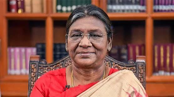 രാഷ്ട്രപതിയെ കാണാൻ ഇന്ത്യാസഖ്യം, നാളെ കാണാൻ 10 നേതാക്കൾക്ക് രാഷ്ട്രപതി ഭവൻ അനുമതി നൽകിയേക്കും