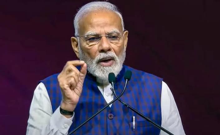 ‘ഖജനാവ് കൊള്ളയടിച്ചവര് തന്നെ സ്നേഹിക്കില്ല, എത്രബഹളം വെച്ചാലും മുമ്പോട്ട് പോകും’ ; പ്രതിപക്ഷത്തിന് മോദിയുടെ മറുപടി