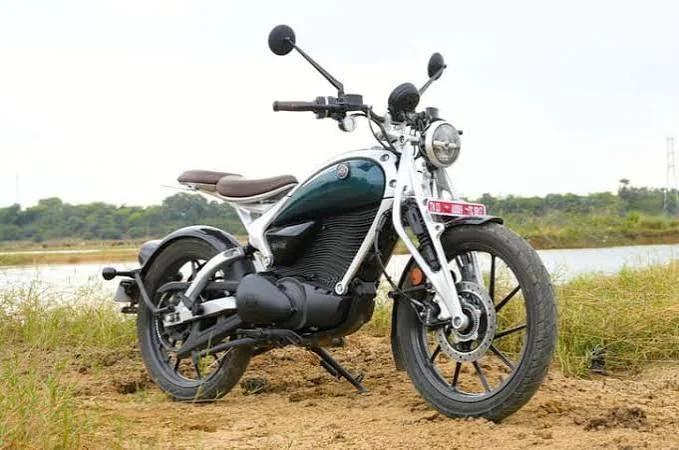 വില 1.99 ലക്ഷം മുതൽ, റെട്രോ ലുക്കിൽ 154 കിലോമീറ്റർ റേഞ്ചുമായി റോയൽ എൻഫീൽഡിന്റെ ഫ്ലൈയിങ് ഫ്ലീ സി6; വിൽപ്പന ശൃംഖല വിപുലീകരിക്കുന്നു